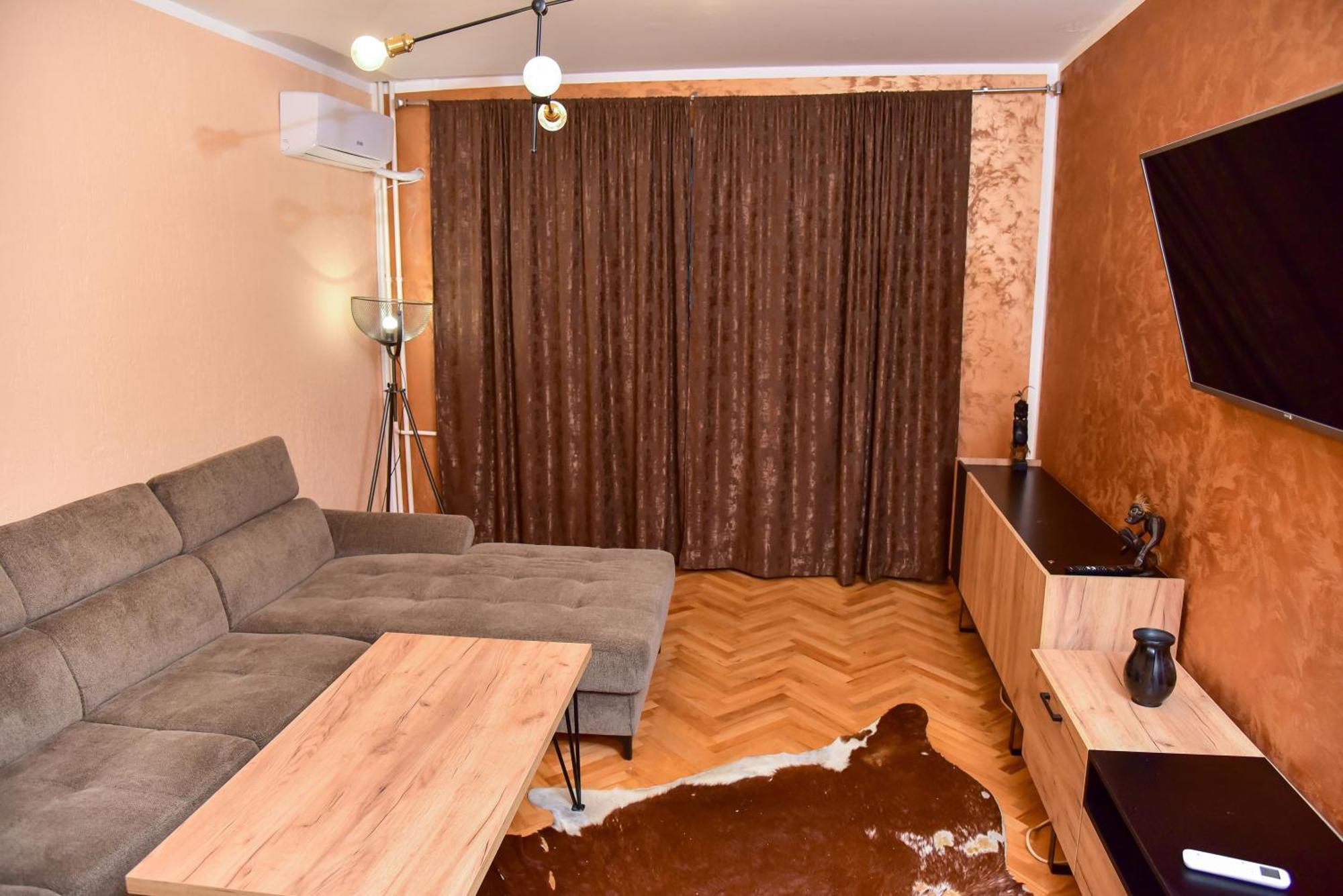 Goldi Apartman バニャ・ルカ エクステリア 写真